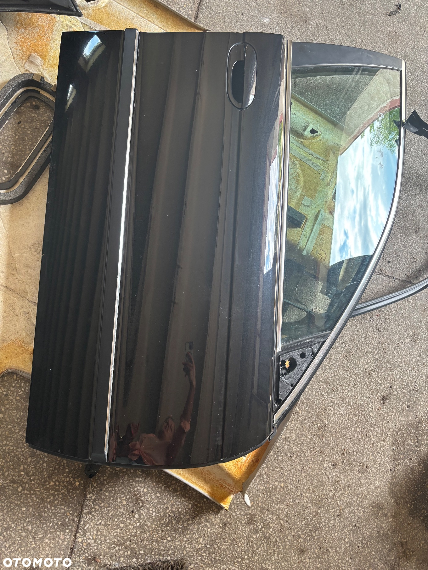 drzwi prawy przód  Bmw e39 sedan COSMOSSCHWARZ METALLIC ( 303) - 3