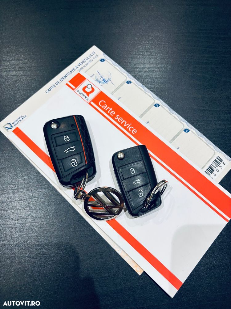 Volkswagen Golf - 17