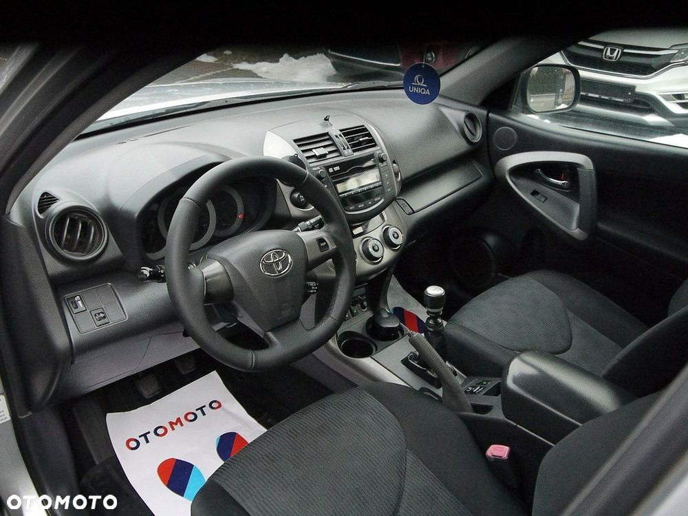 Toyota RAV4 2.2 D-4D 4x4 Sol - 20