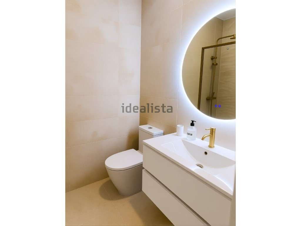 Magnifico T2 - Remodelado - Venteira - Grande imagem: 4/13