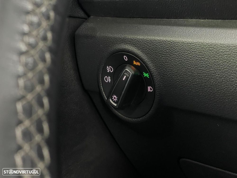 VW T-Roc Cabrio 1.5 TSI R-Line DSG - 10