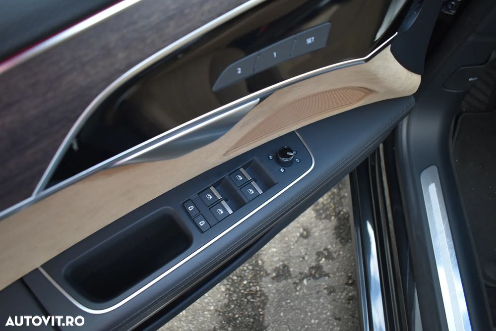 Audi A8 L 60 TFSI e quattro tiptronic - 14