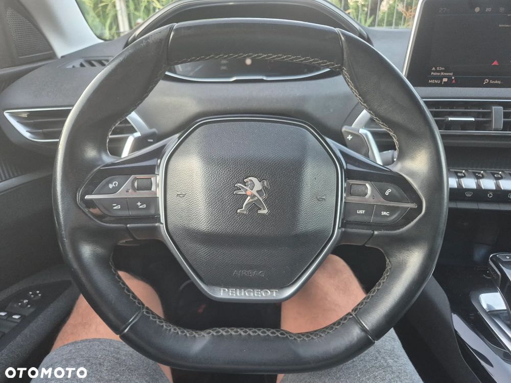 Peugeot 3008 1.6 BlueHDi Active S&S EAT6 - 11