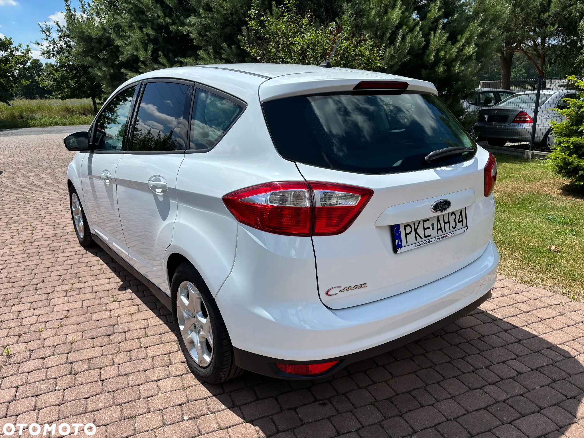 Ford C-MAX 1.6 Ti-VCT SYNC Edition - 8