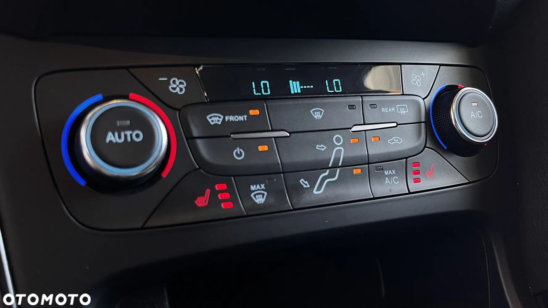Ford Focus 1.0 EcoBoost Titanium ASS PowerShift - 18