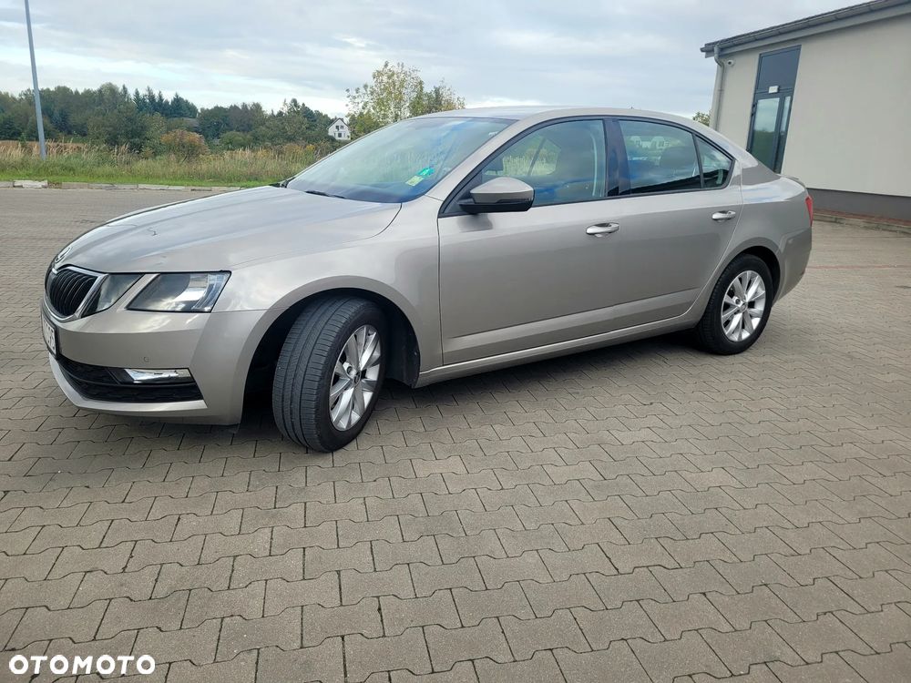 Skoda Octavia 1.5 TSI ACT Ambition - 5