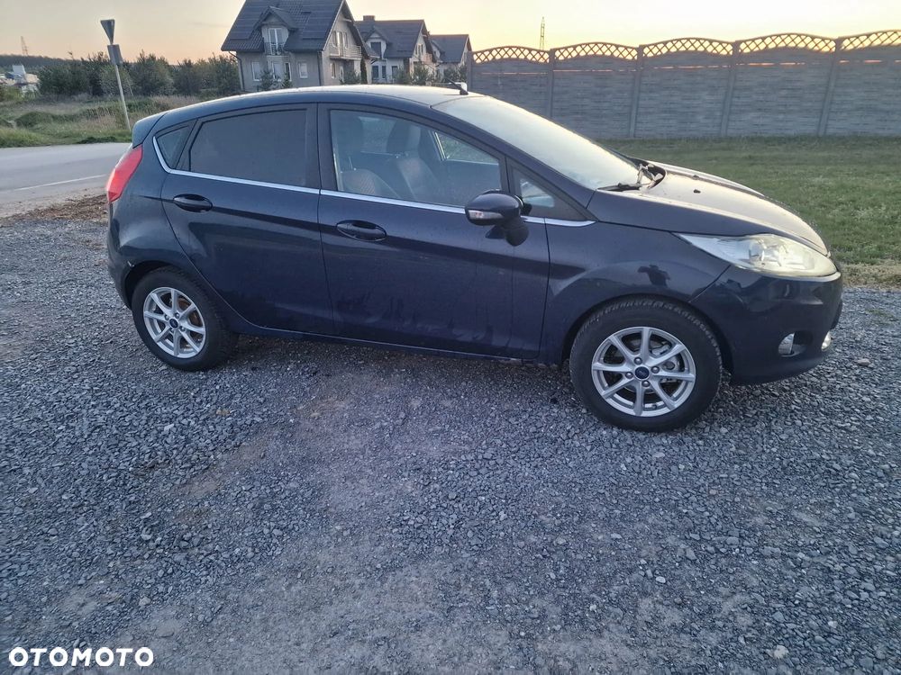 Ford Fiesta 1.6 TDCi Titanium - 2