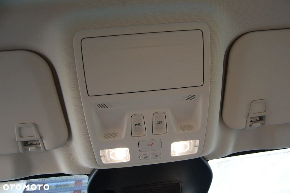 Ford Kuga - 39
