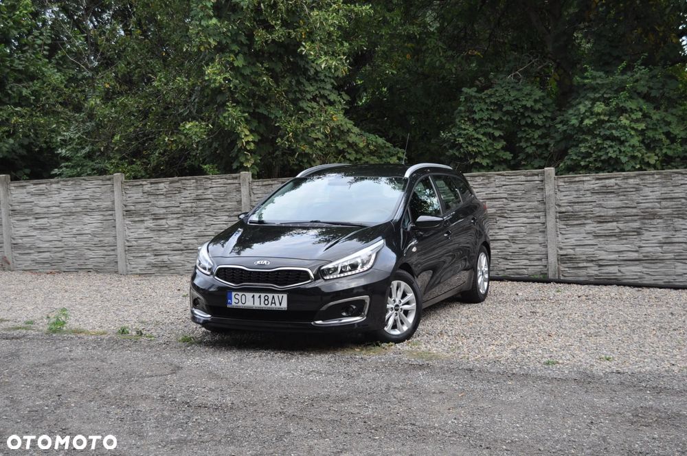 Kia Ceed 1.6 GDI L - 1