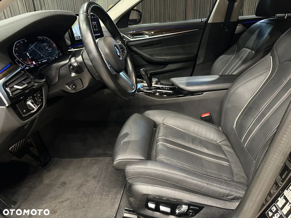 BMW Seria 5 520d xDrive MHEV Luxury Line - 13