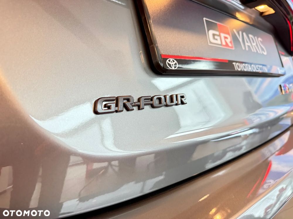 Toyota Yaris GR 1.6 Dynamic - 15