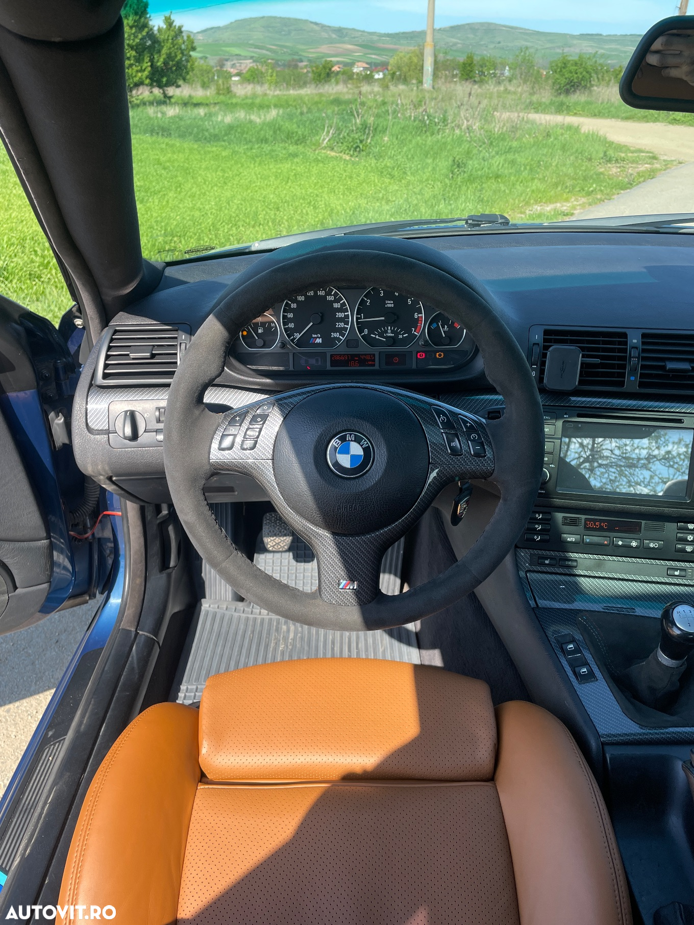BMW Seria 3 325 i Coupe - 15