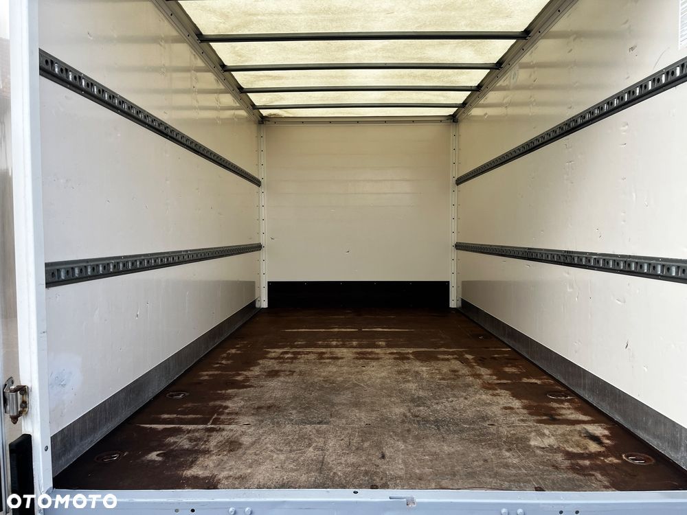 Volkswagen Crafter - 7
