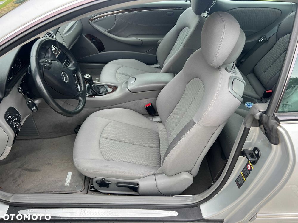 Mercedes-Benz CLK - 5