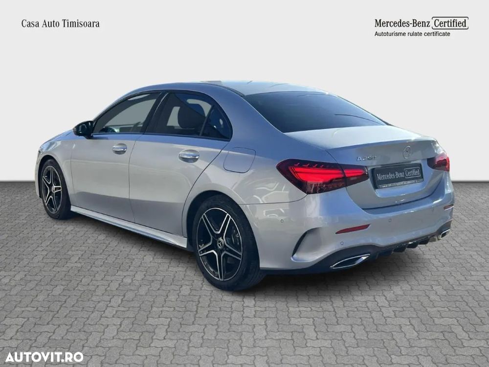 Mercedes-Benz A 200 - 4