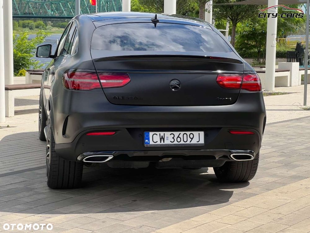 Mercedes-Benz GLE - 33