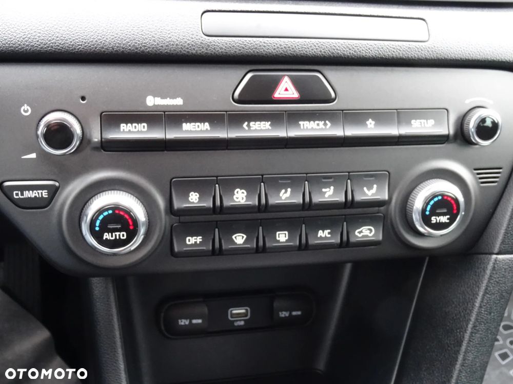 Kia Sportage 1.6 GDI 2WD VISION - 22