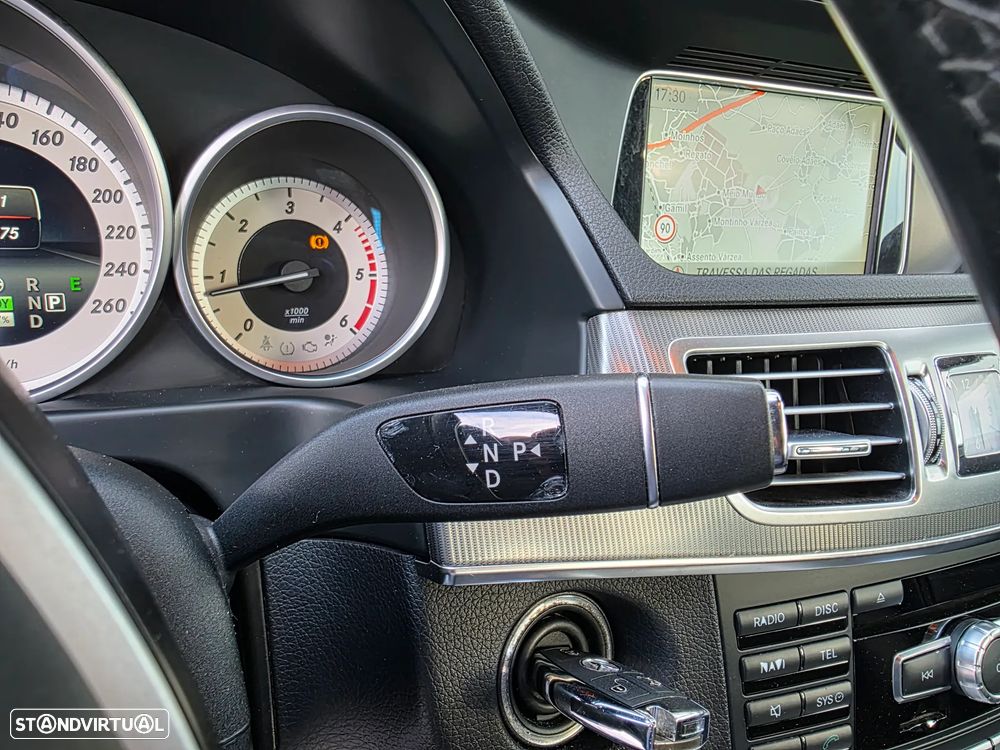 Mercedes-Benz E 300 Bluetec Hybrid Avantgarde - 15