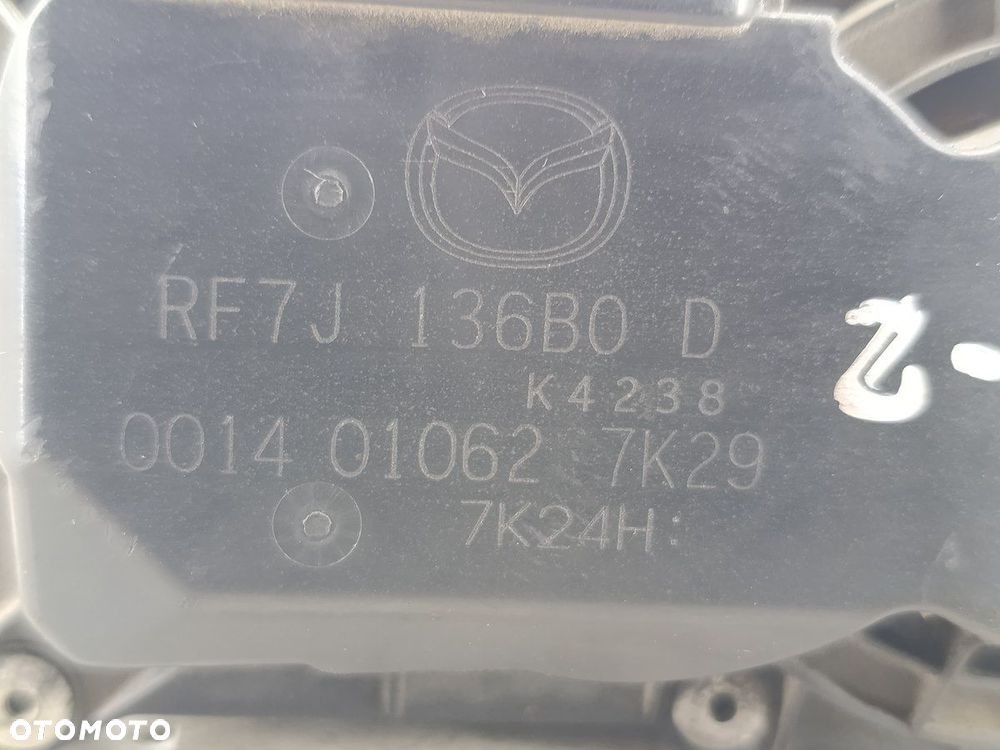 PRZEPUSTNICA MAZDA 6 II RF7J136B0D 2.0 MZR-CD - 2