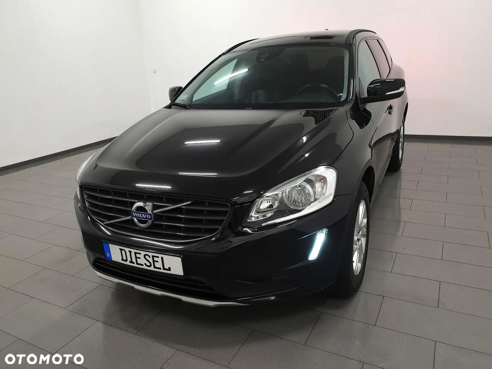 Volvo XC 60 D3 Drive-E Momentum - 32