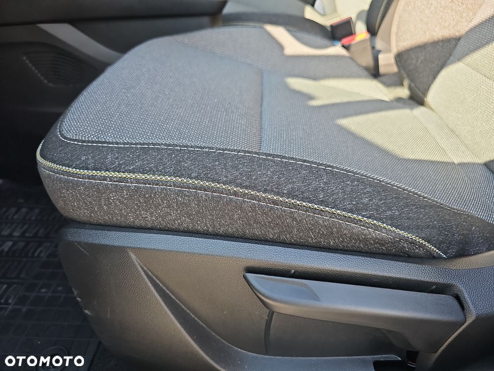 Renault Captur 1.0 TCe Techno - 27