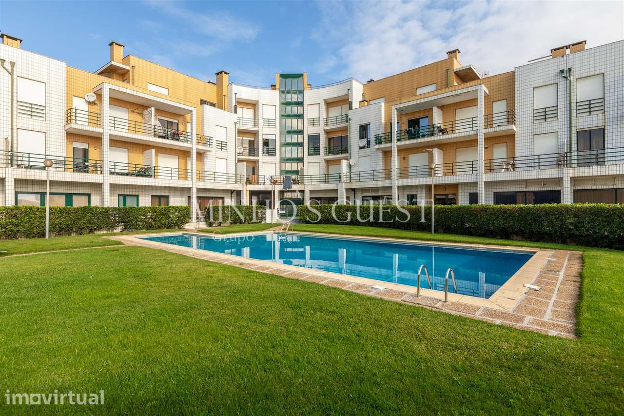 Apartamento T3 na 1ª Linha de Mar – Apúlia (Pronto a Habitar) - Grande imagem: 4/50