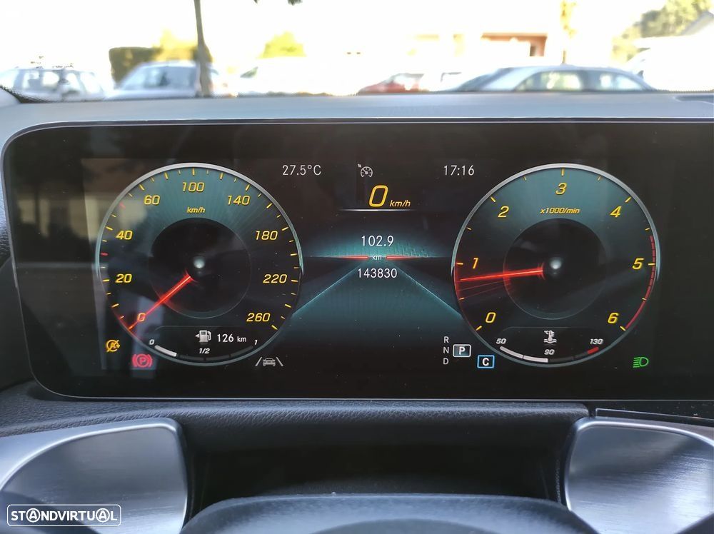 Mercedes-Benz GLB 200 - 24