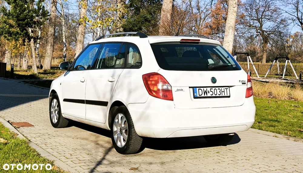 Skoda Fabia 1.4 16V Ambition - 9