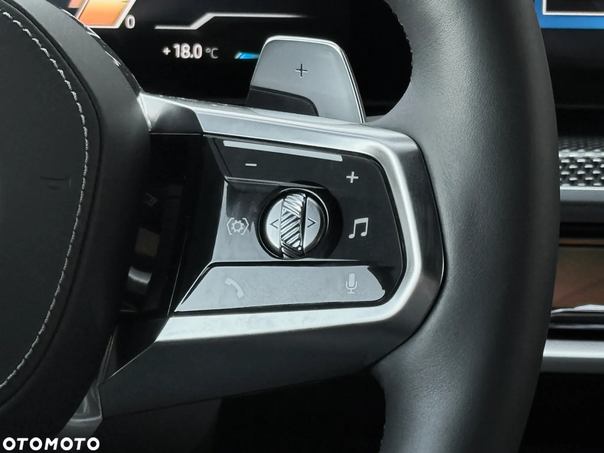 BMW Seria 7 - 18