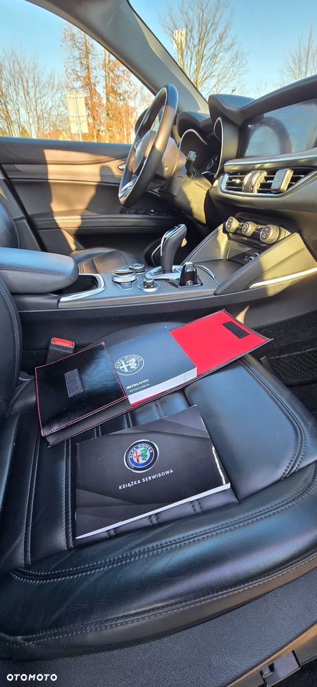 Alfa Romeo Stelvio 2.2 JTDM TI Q4 - 18