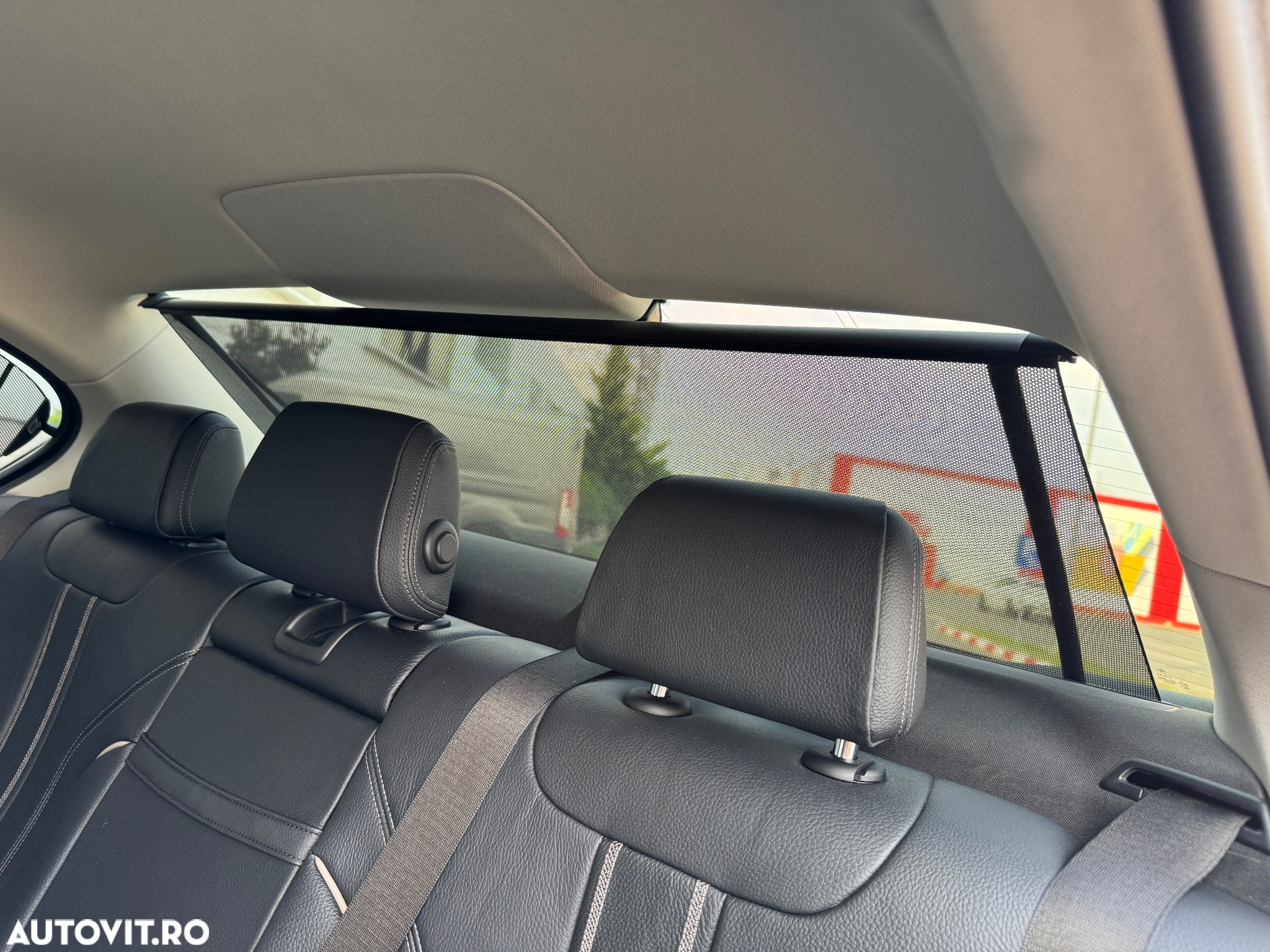 BMW Seria 5 530e Aut. Luxury Line - 10