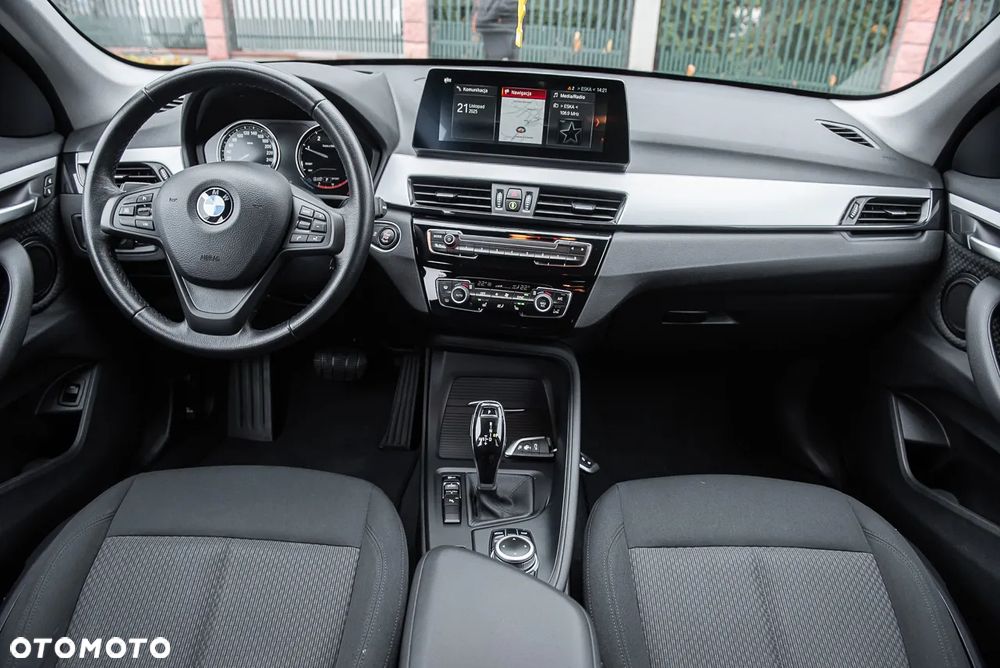 BMW X1 sDrive20d Sport Line - 26