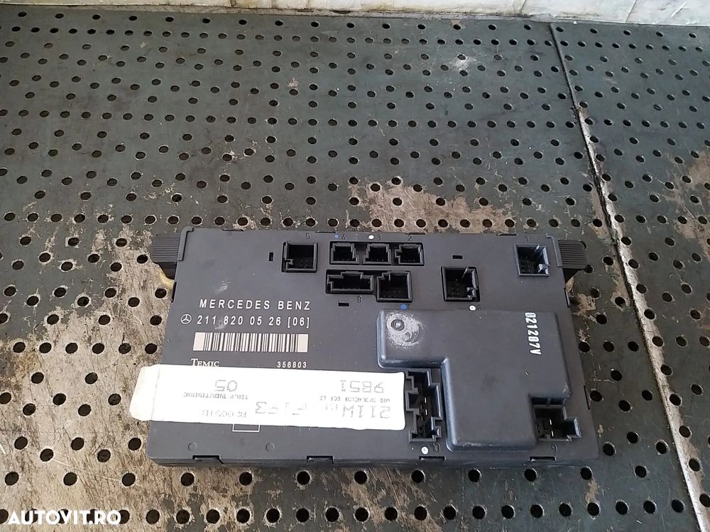 Modul calculator usa dreapta fata mercedes e class w211 2118200526 - 2