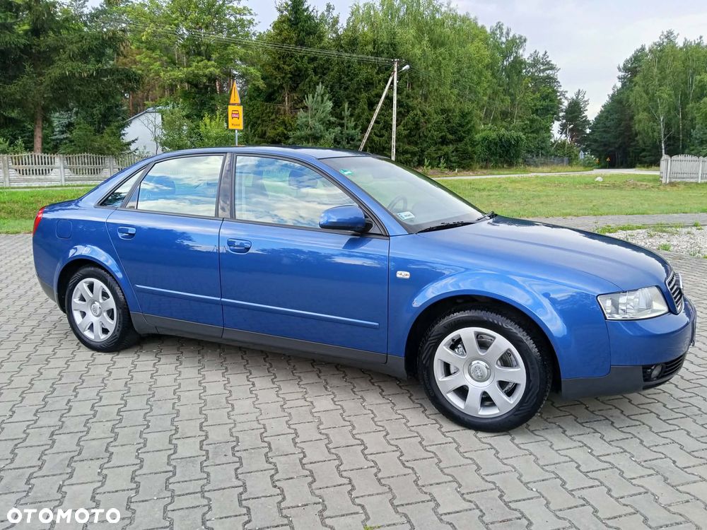 Audi A4 Limousine - 24