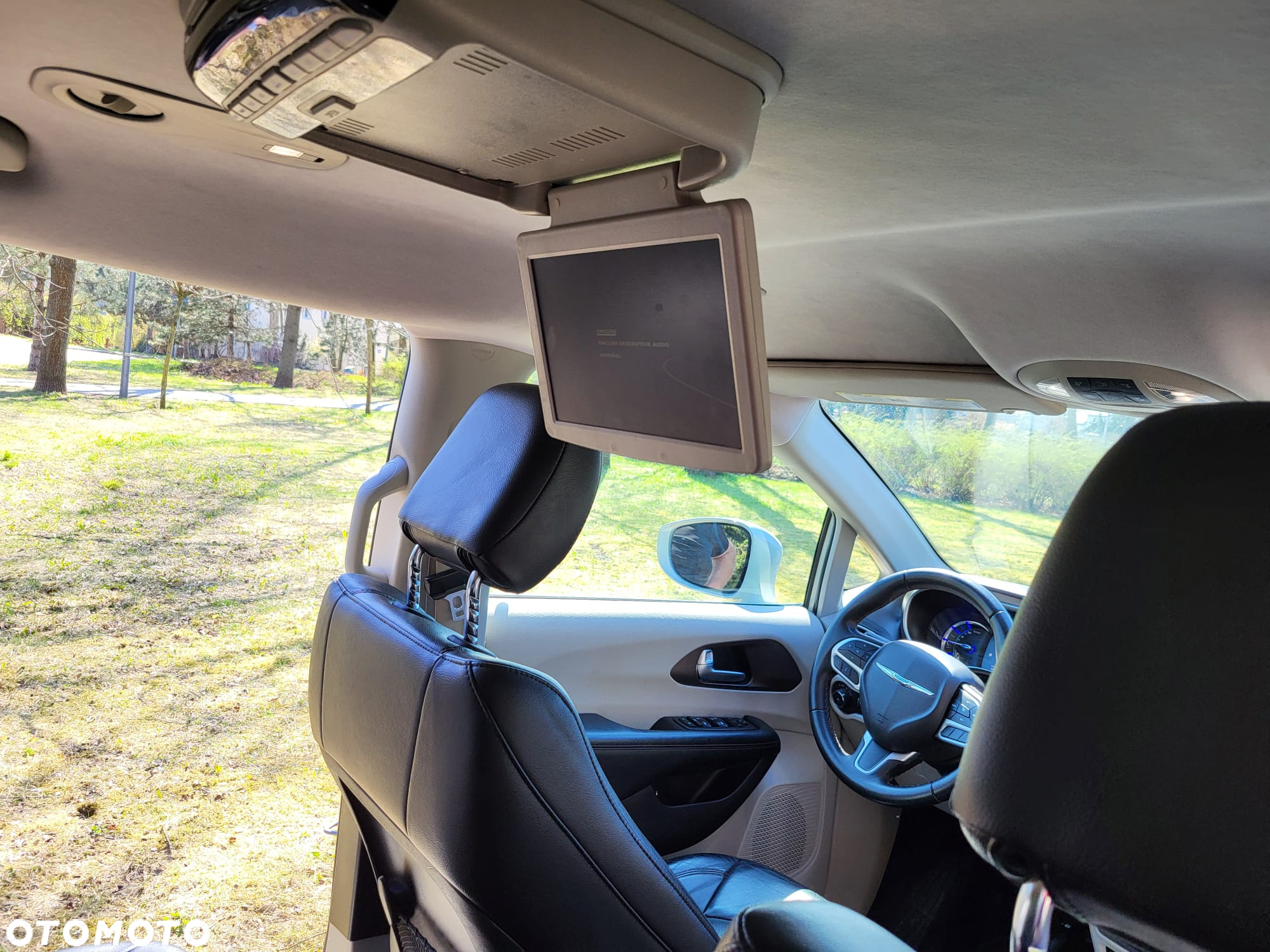 Chrysler Pacifica - 20