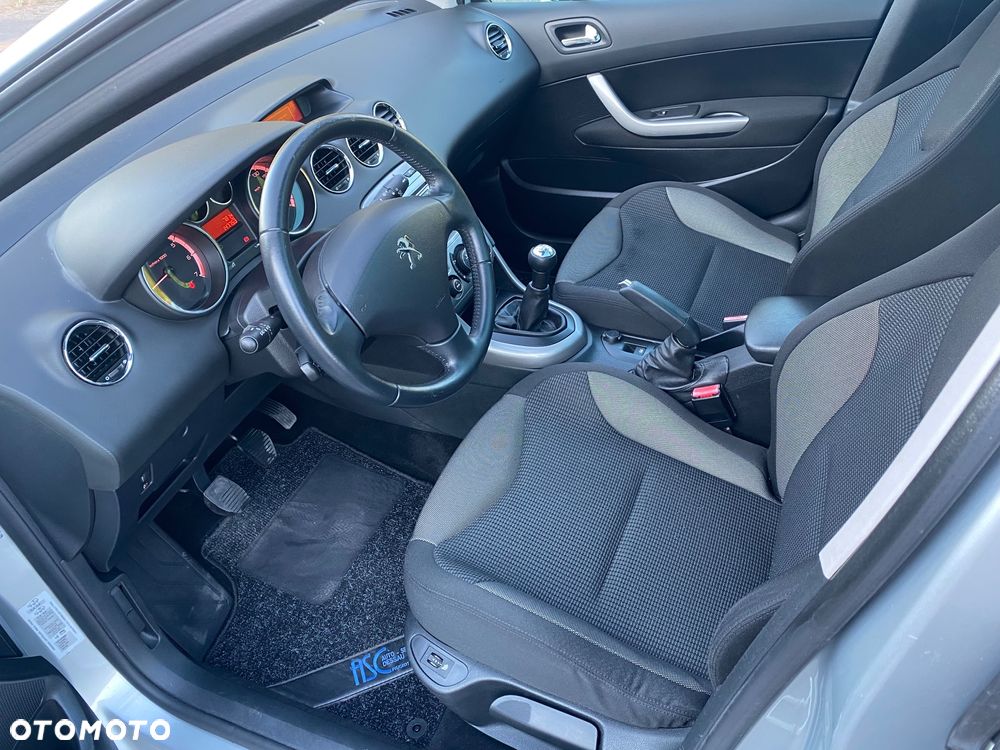Peugeot 308 - 14