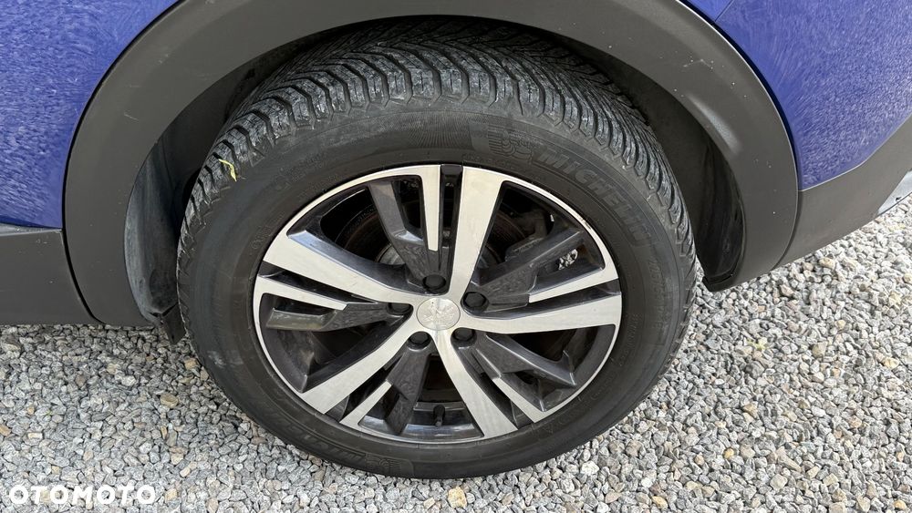 Peugeot 3008 PureTech 130 Stop & Start GPF EAT8 Allure - 37