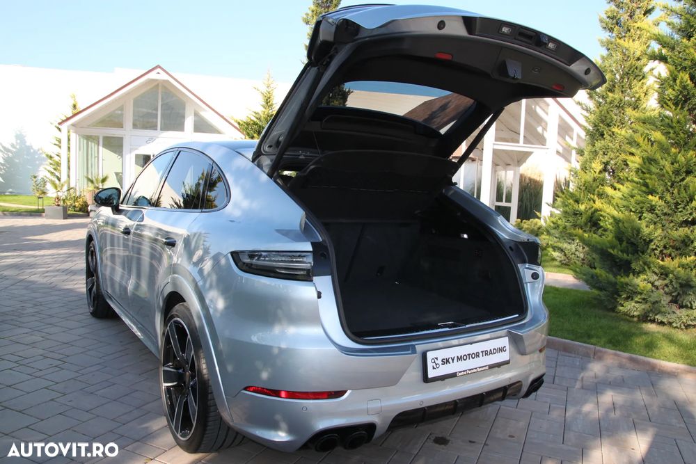 Porsche Cayenne Coupe S - 26