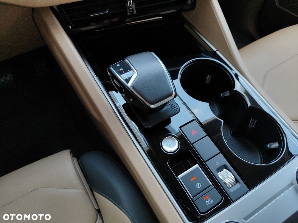 Volkswagen Touareg 3.0 V6 TDI SCR 4Mot - 24