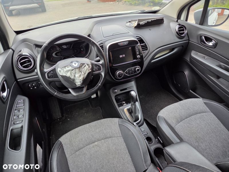 Renault Captur (ENERGY) dCi 90 EDC BOSE EDITION - 31