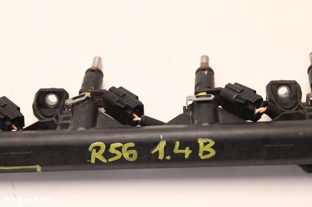 mini r56 1.4 b listwa wtryskowa wtryskiwacze 7575646 - 4
