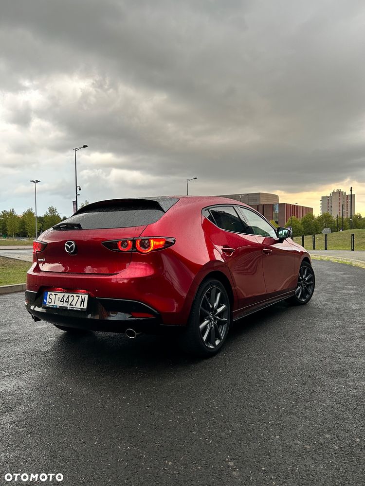 Mazda 3 - 5
