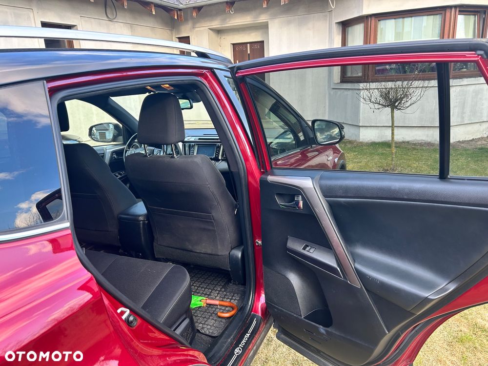 Toyota RAV4 - 13