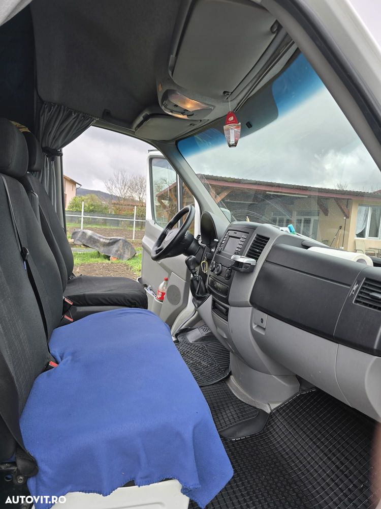 Mercedes-Benz SPRINTER - 13