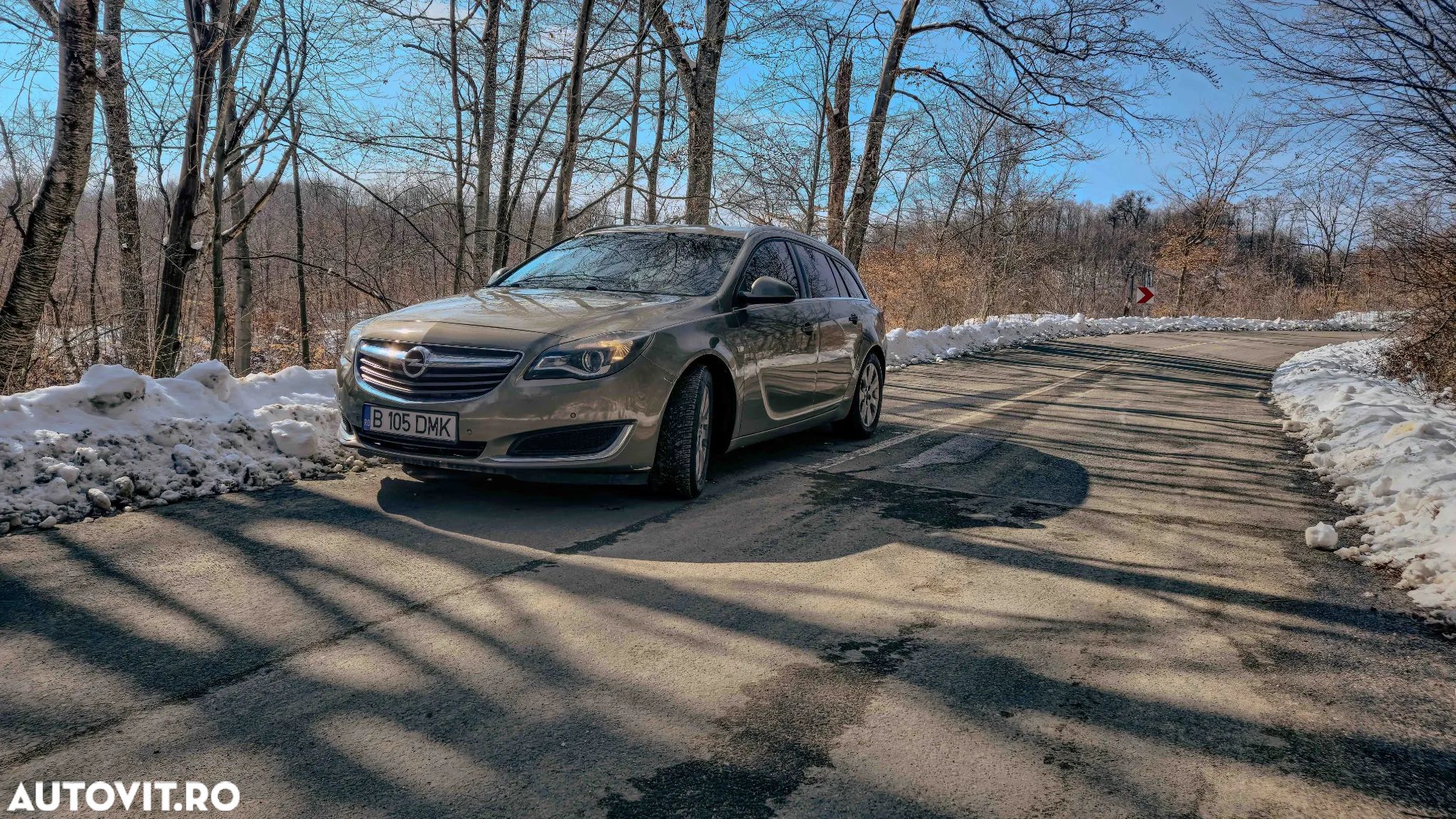 Opel Insignia 1.6 CDTI ECOTEC Country Tourer Aut. - 1