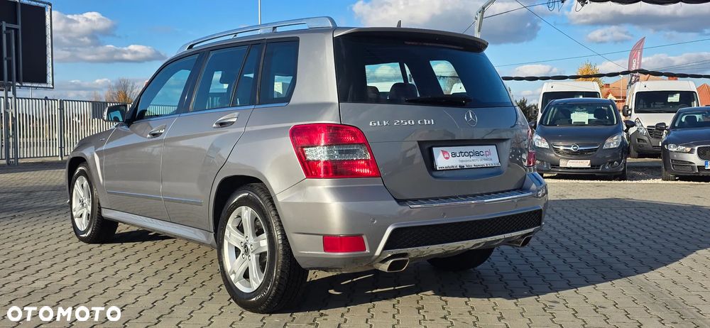 Mercedes-Benz GLK - 3