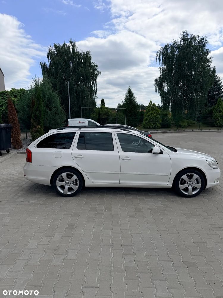 Skoda Octavia 1.8 TSI Elegance DSG - 1