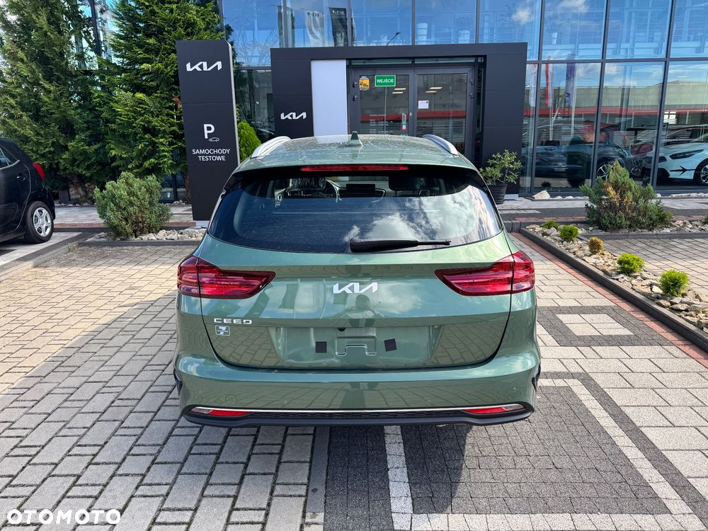 Kia Ceed 1.5 T-GDI M DCT - 6