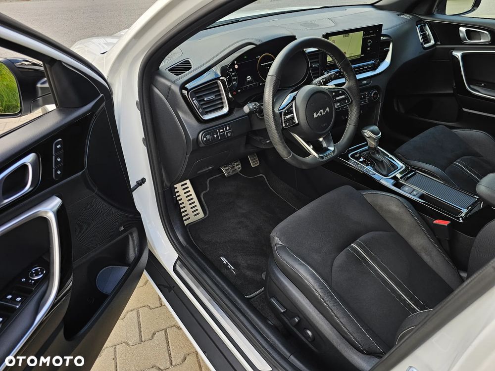 Kia XCeed 1.5 T-GDI OPF DCT7 GT-LINE - 13