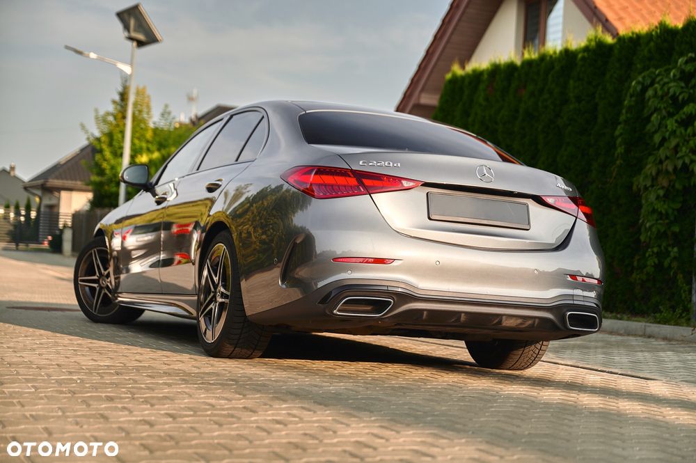Mercedes-Benz Klasa C 220 d mHEV 4-Matic AMG - 2